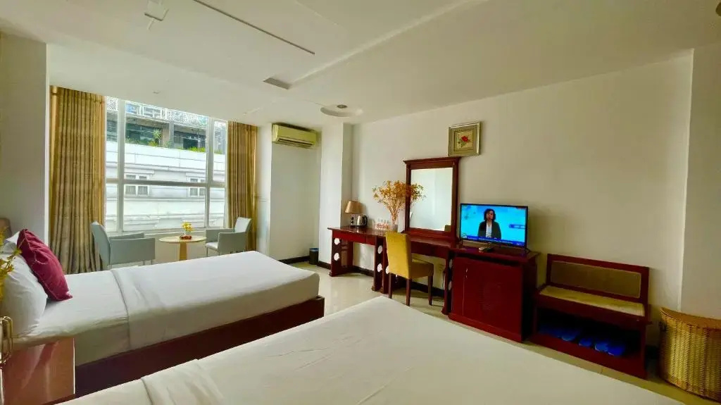 Photo - Gold hotel, Saigon