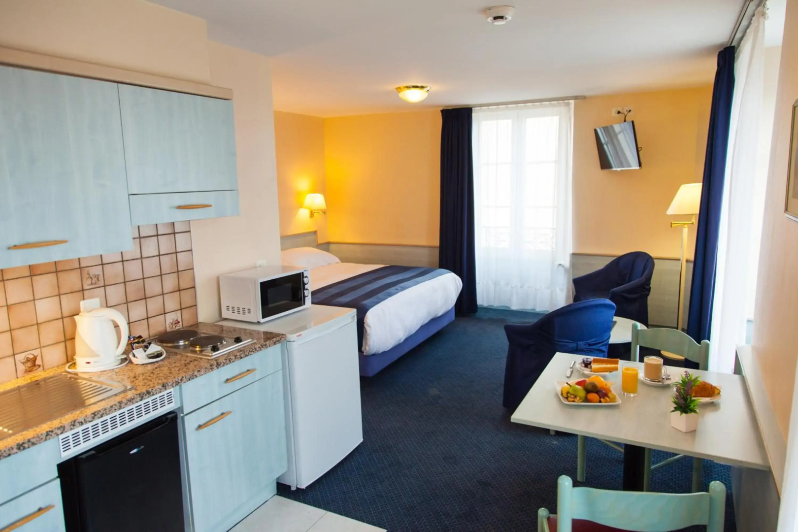 Photo - Hotel Montbrillant