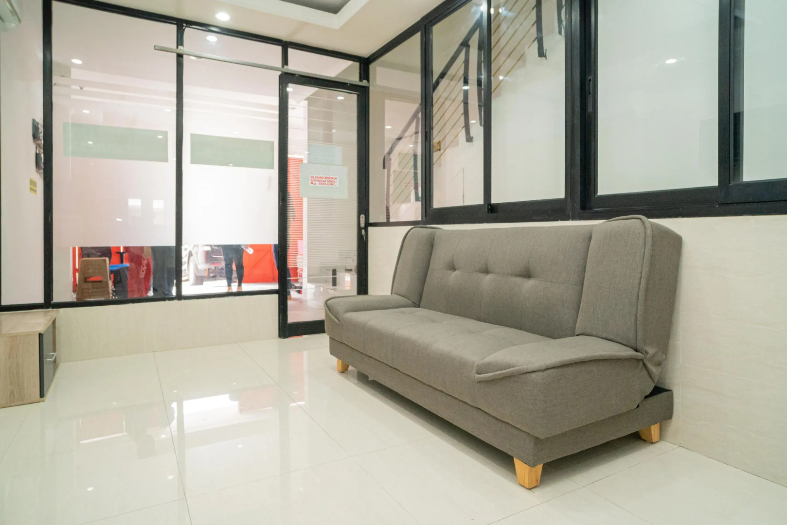 Foto - RedDoorz Near Stasiun Senen