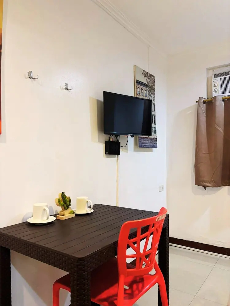 Foto - Super OYO 856 City Stay Inns Slex Makati