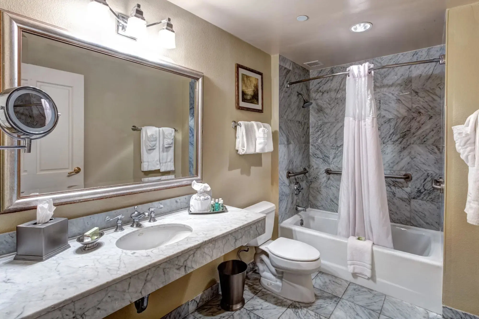 Photo - voco St James Hotel by IHG