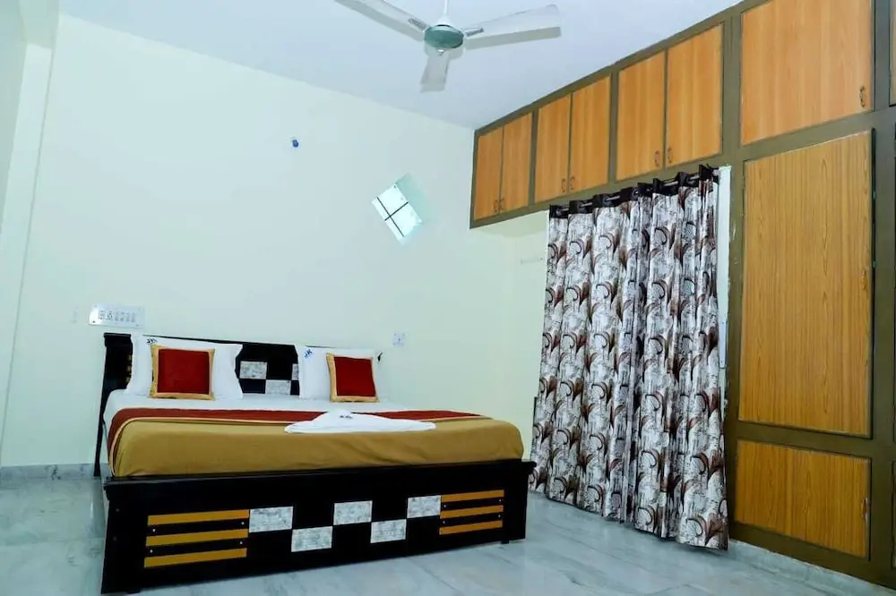 J k homestay