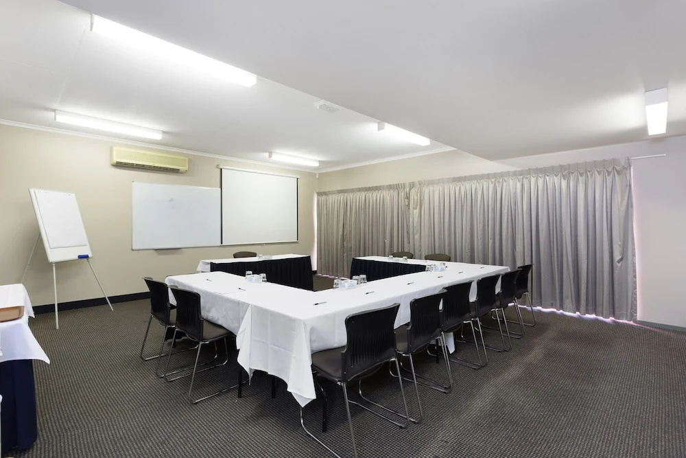 Foto - Rocklea International Motel