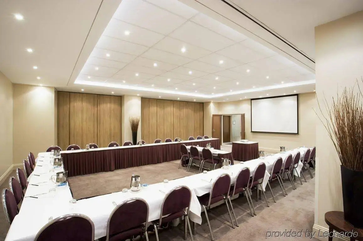 Foto - Mantra on Russell