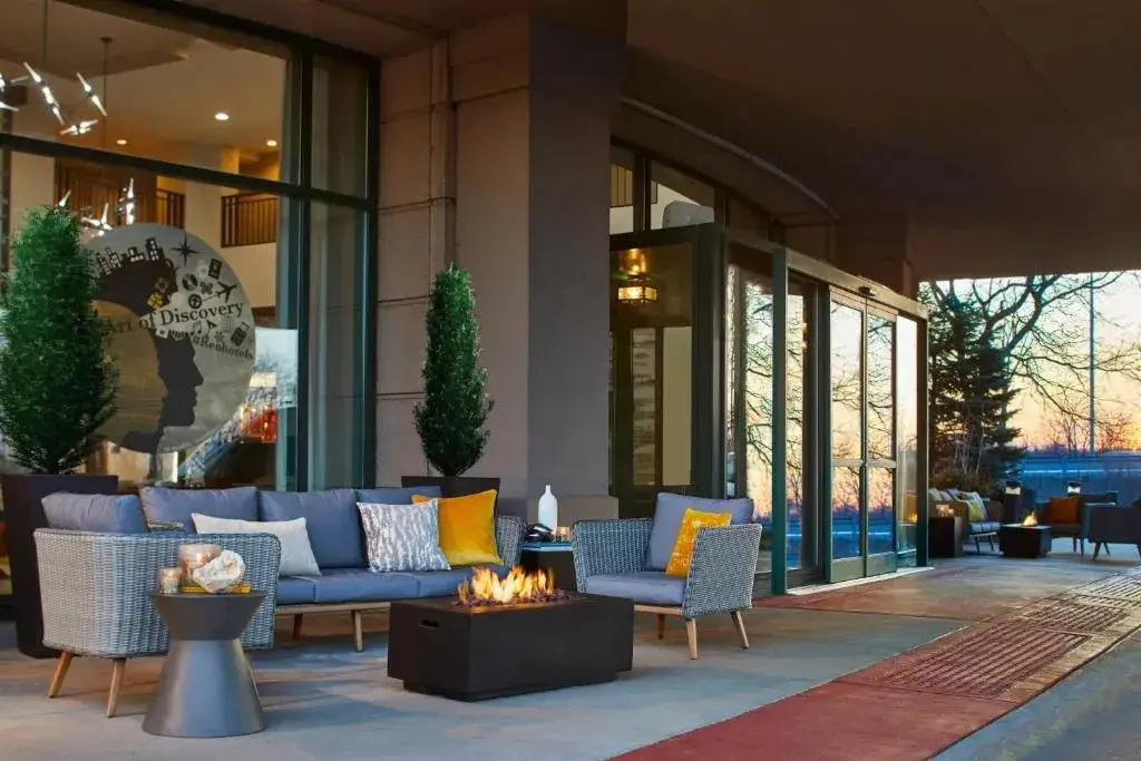 Photo - Renaissance Chicago Glenview Suites Hotel