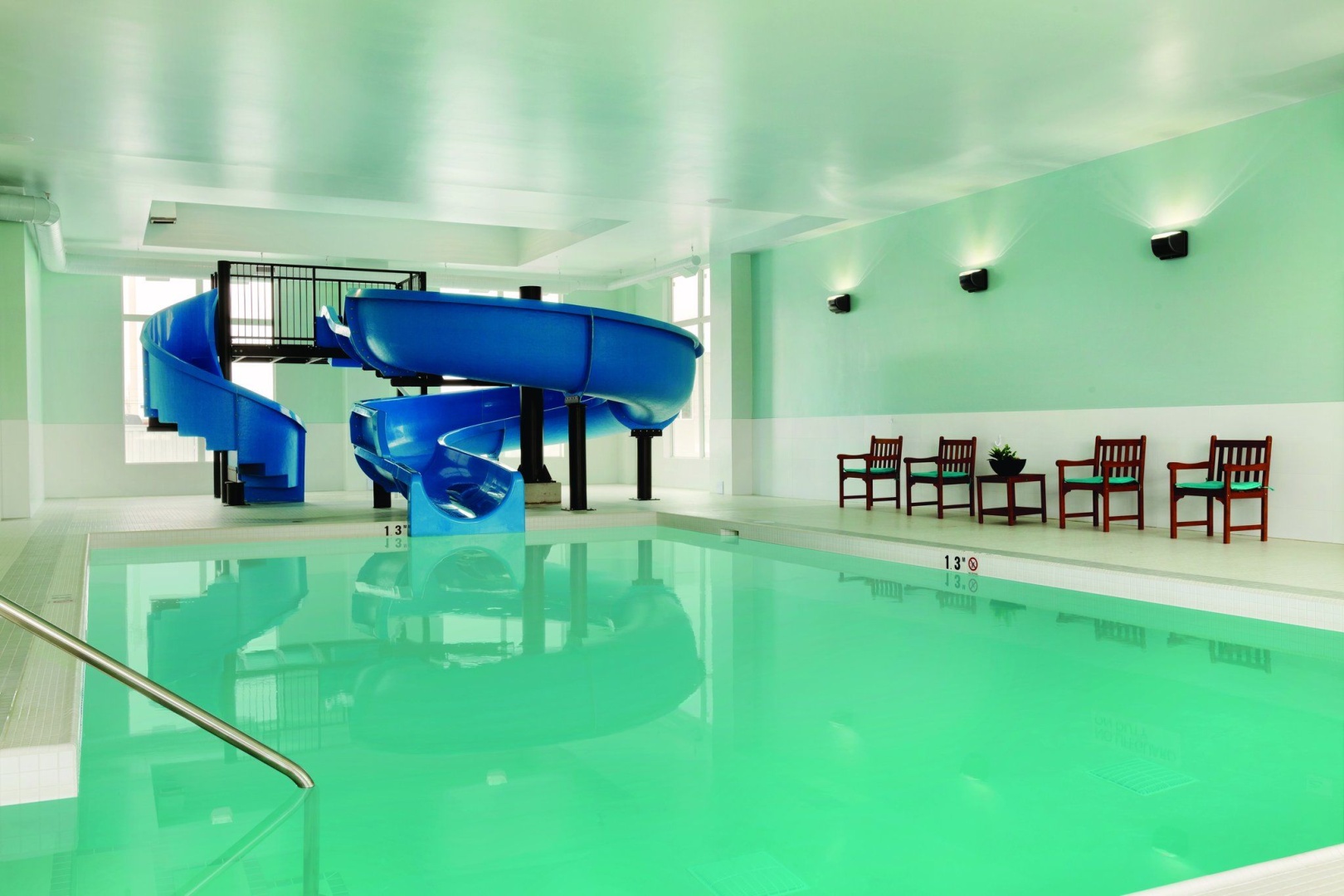 Photo - Radisson Hotel & Conference Centre Calgary Airport