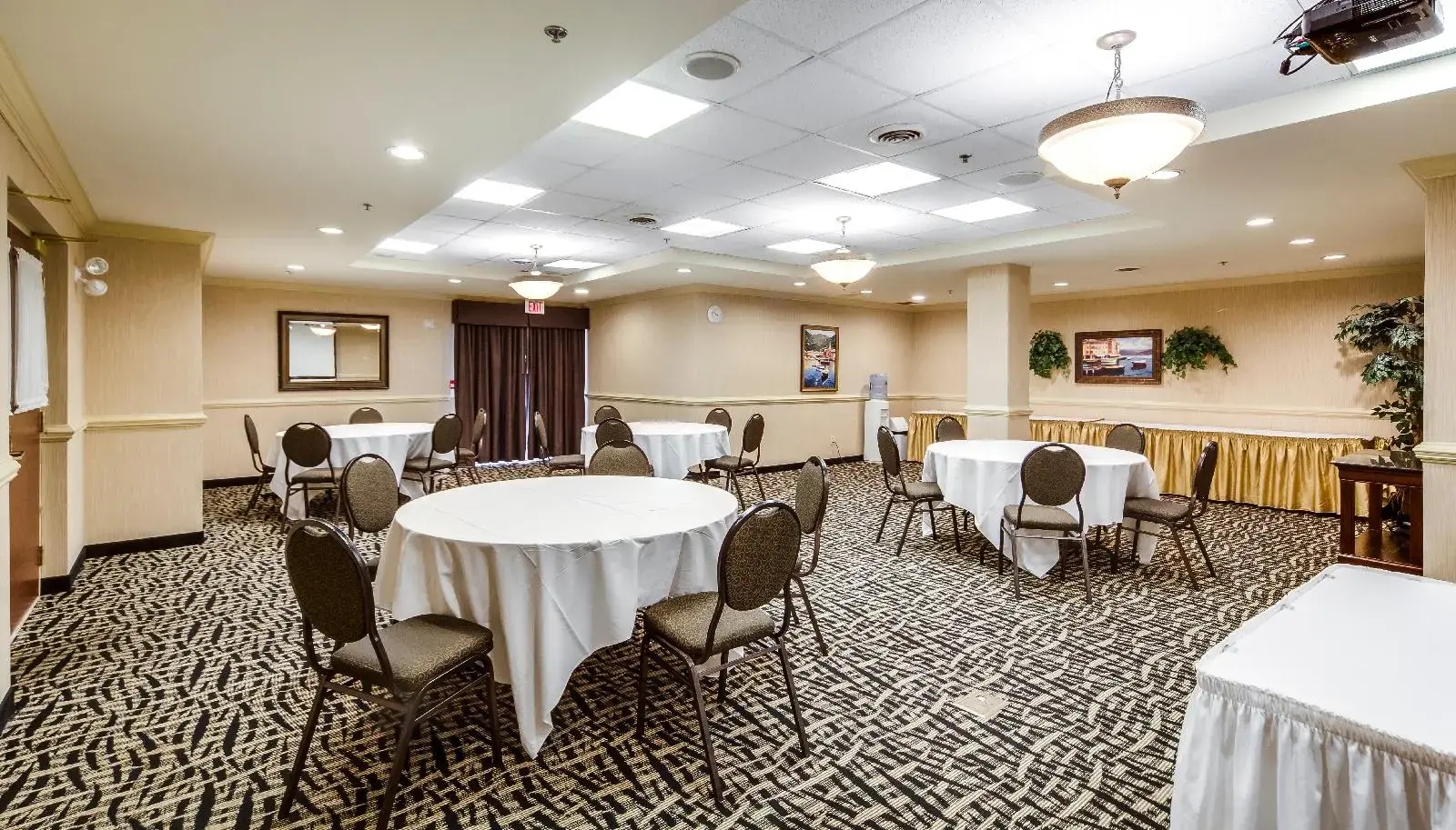 Foto - Monte Carlo Inn Brampton