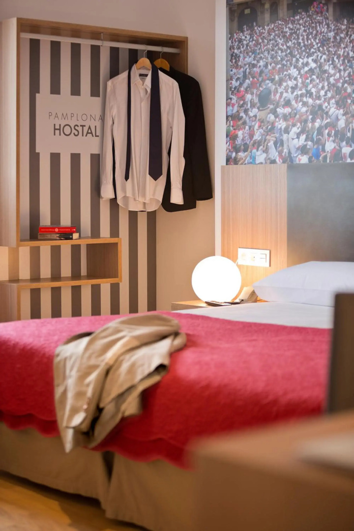 Photo - IRAIPE Pamplona Hostal Auto Check-in