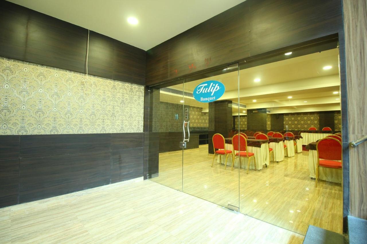 Foto - Central Beacon Hotel Surat