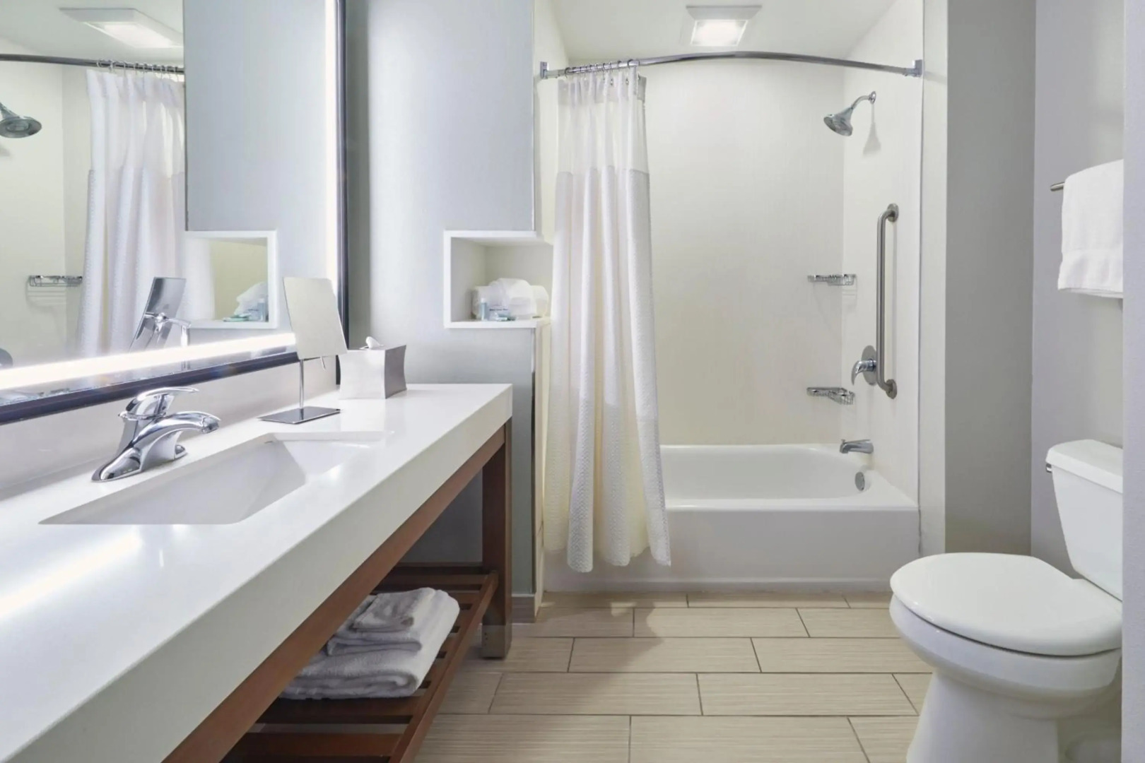 Photo - Honeymoon Petra Villas