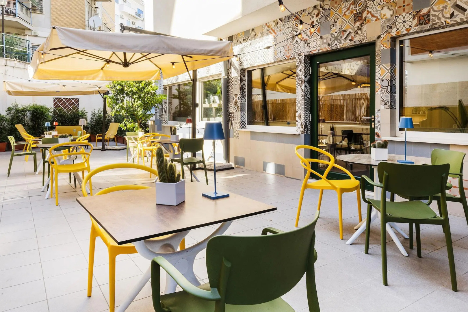 Photo - Adesso Hotel