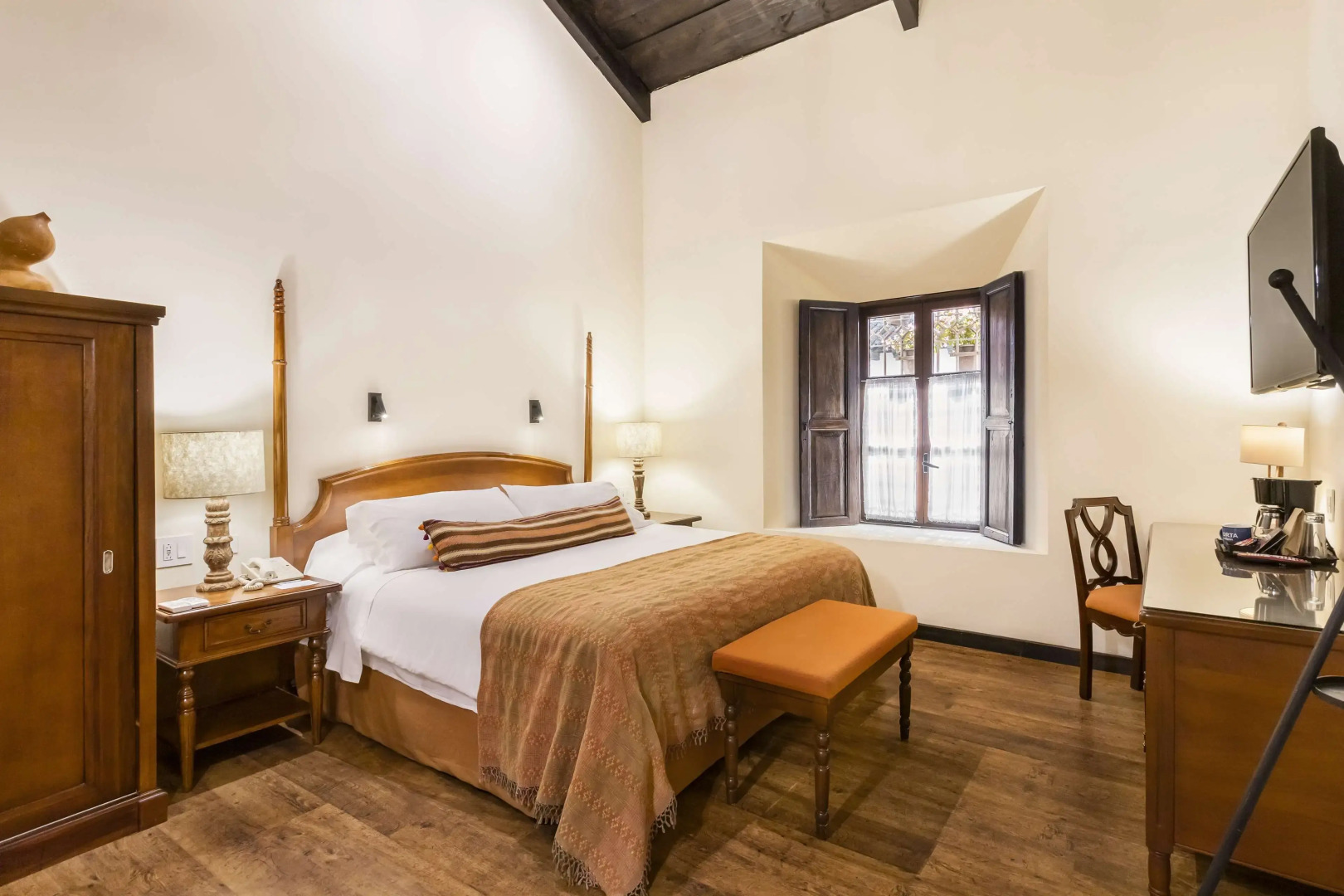 Foto - Porta Hotel Antigua