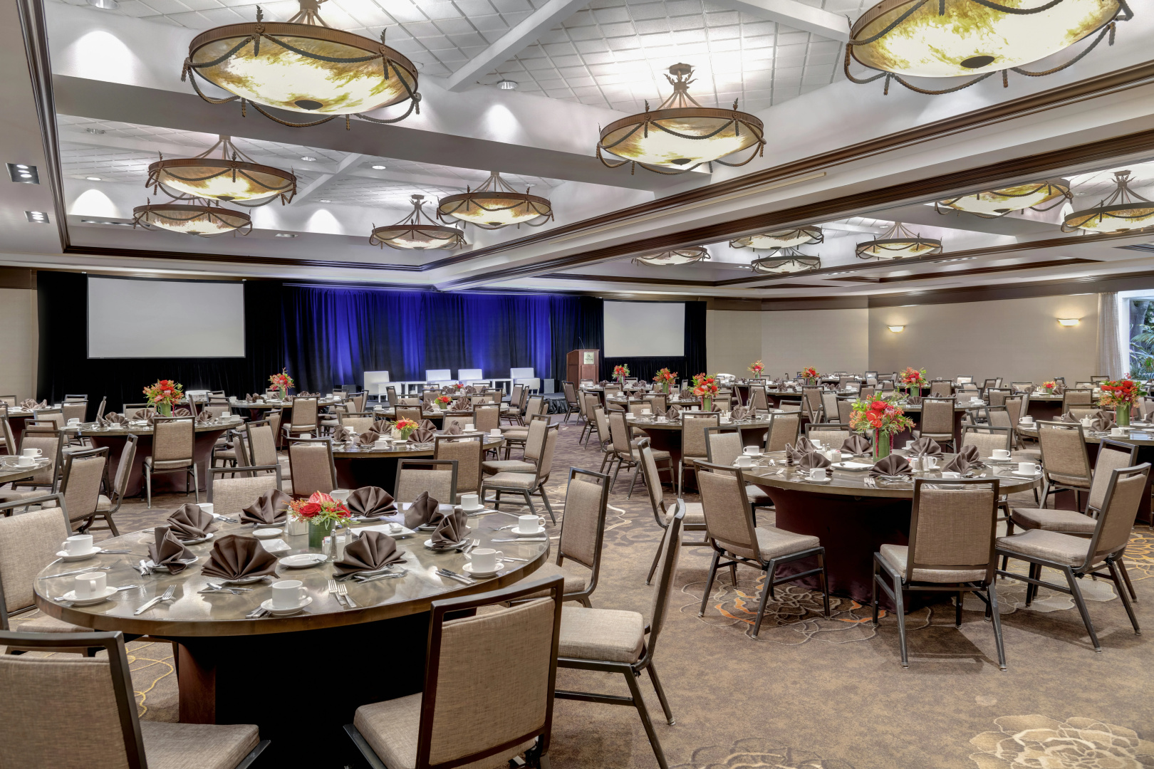 Photo - Hilton Orange County/Costa Mesa