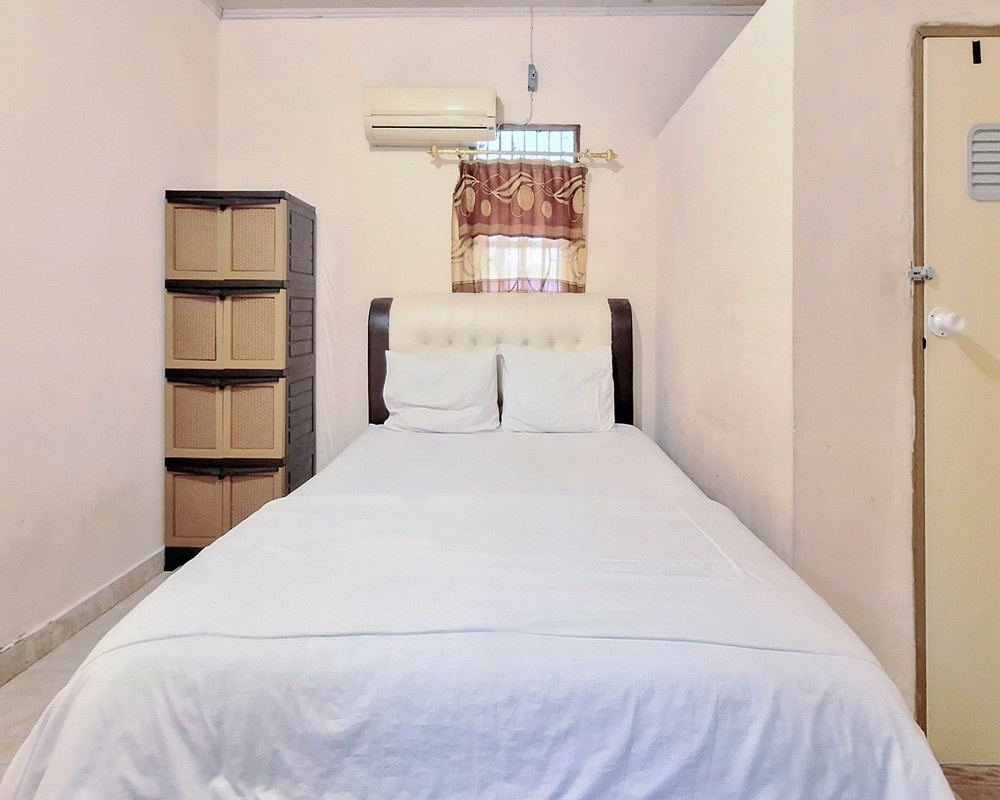 Handira Homestay Syariah Padang RedPartner