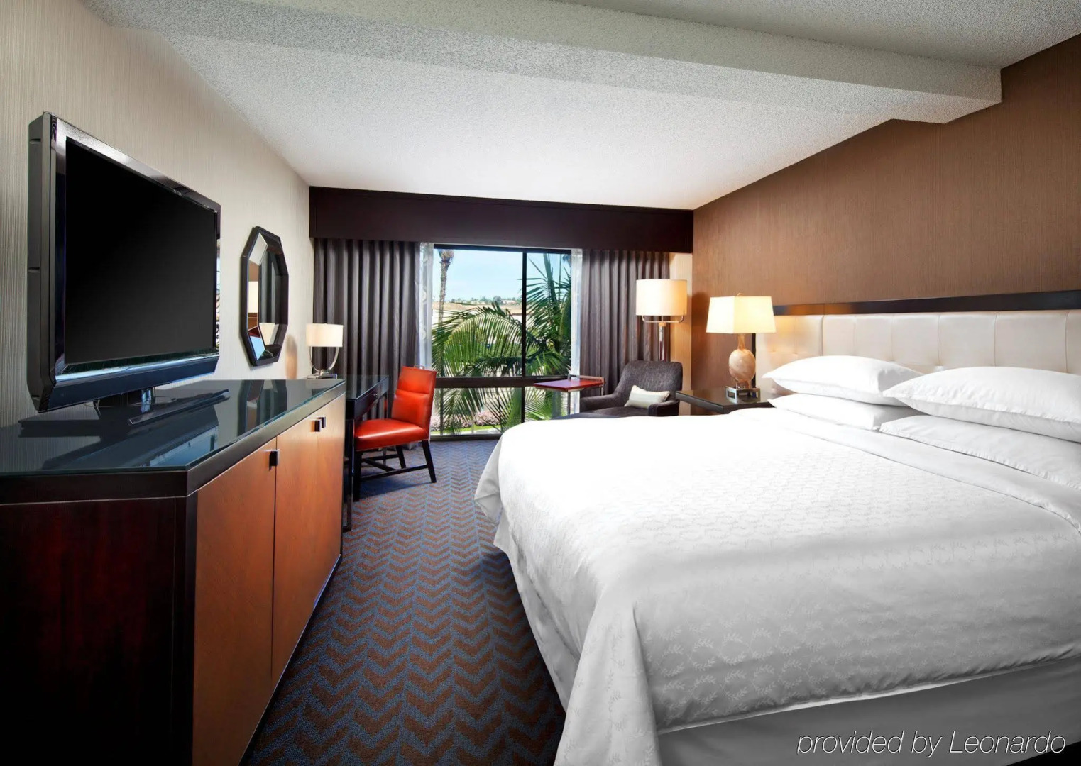 Photo - Sheraton Mission Valley San Diego Hotel