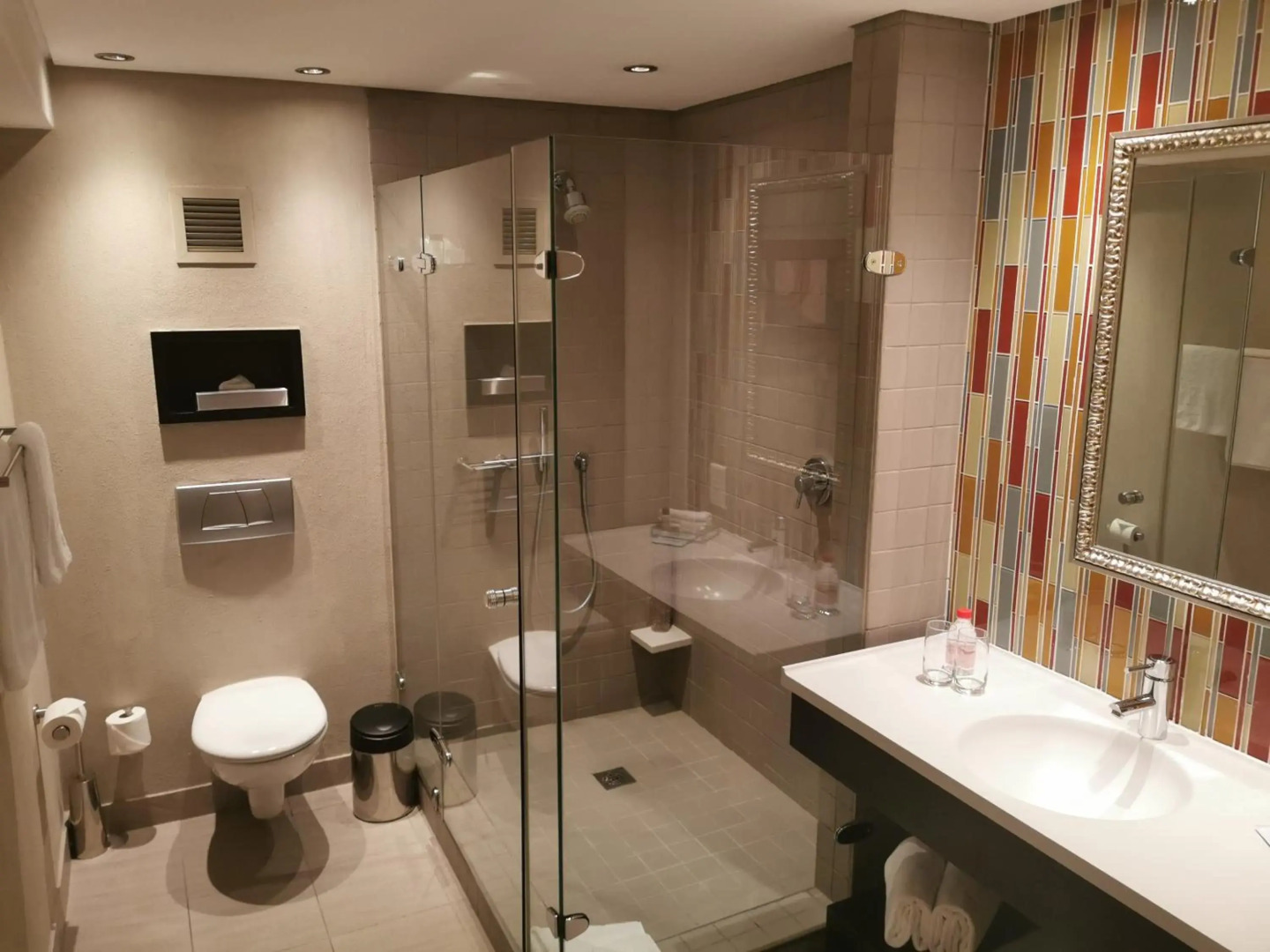 Photo - Southern Sun Newlands