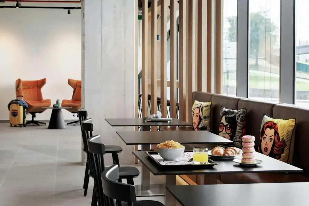 Foto - Moxy Alfragide Lisboa