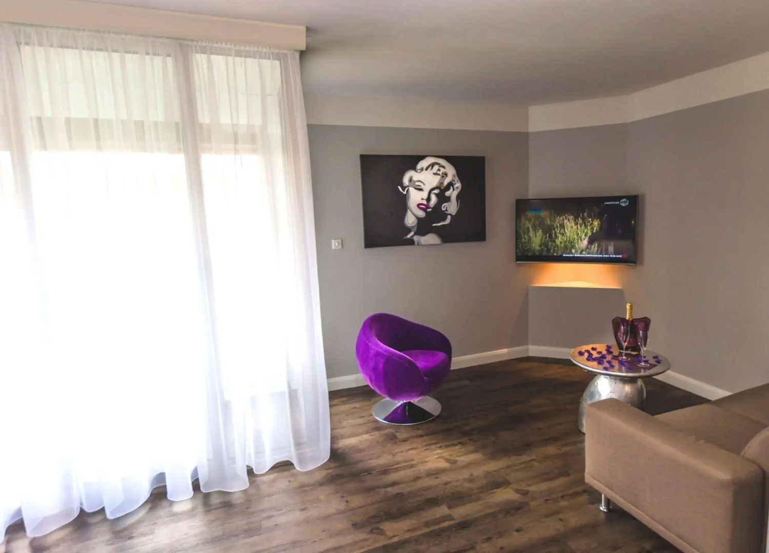 Photo - PLAZA INN stays design Dortmund