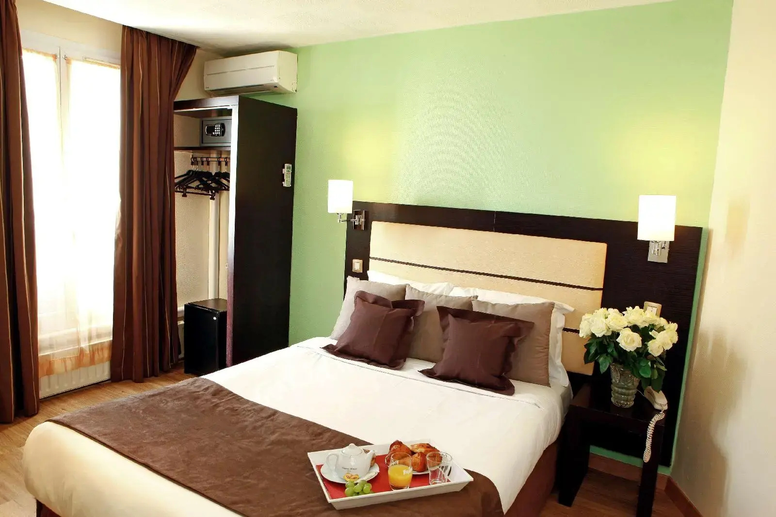 Foto - Sure Hotel by Best Western Paris Gare du Nord
