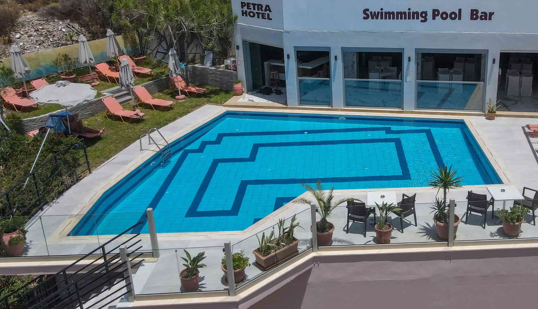 Photo - Petra Hotel