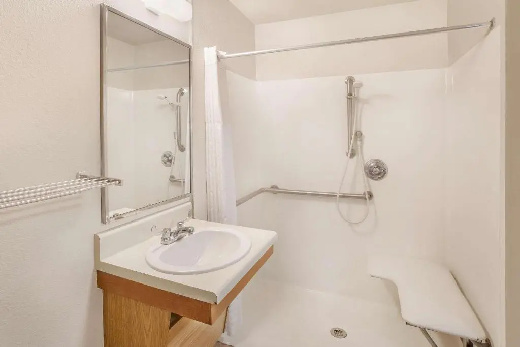 Photo - WoodSpring Suites Jacksonville Beach Blvd