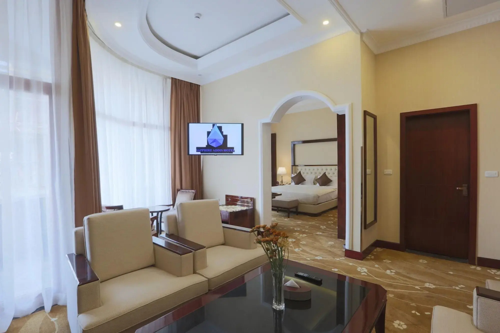 Foto - Sapphire Addis
