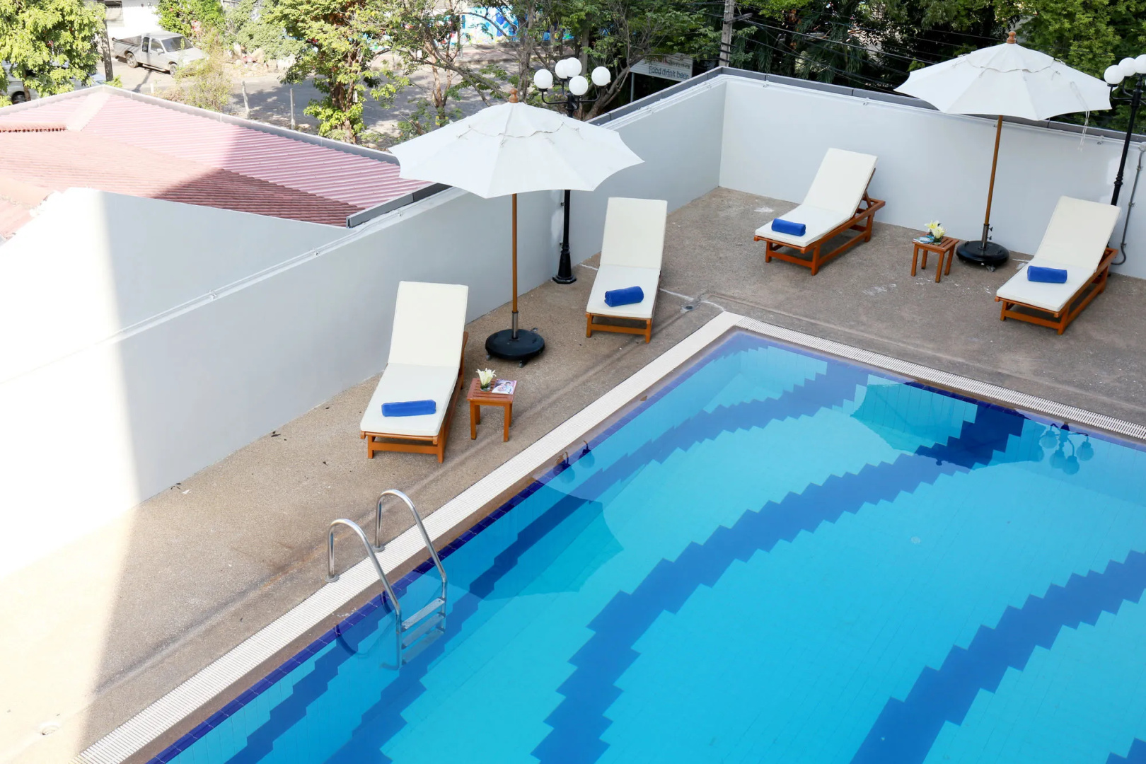 Photo - Louis' Tavern Hotel Don Muang