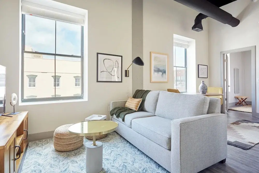 Photo - Kasa Altmayer Savannah