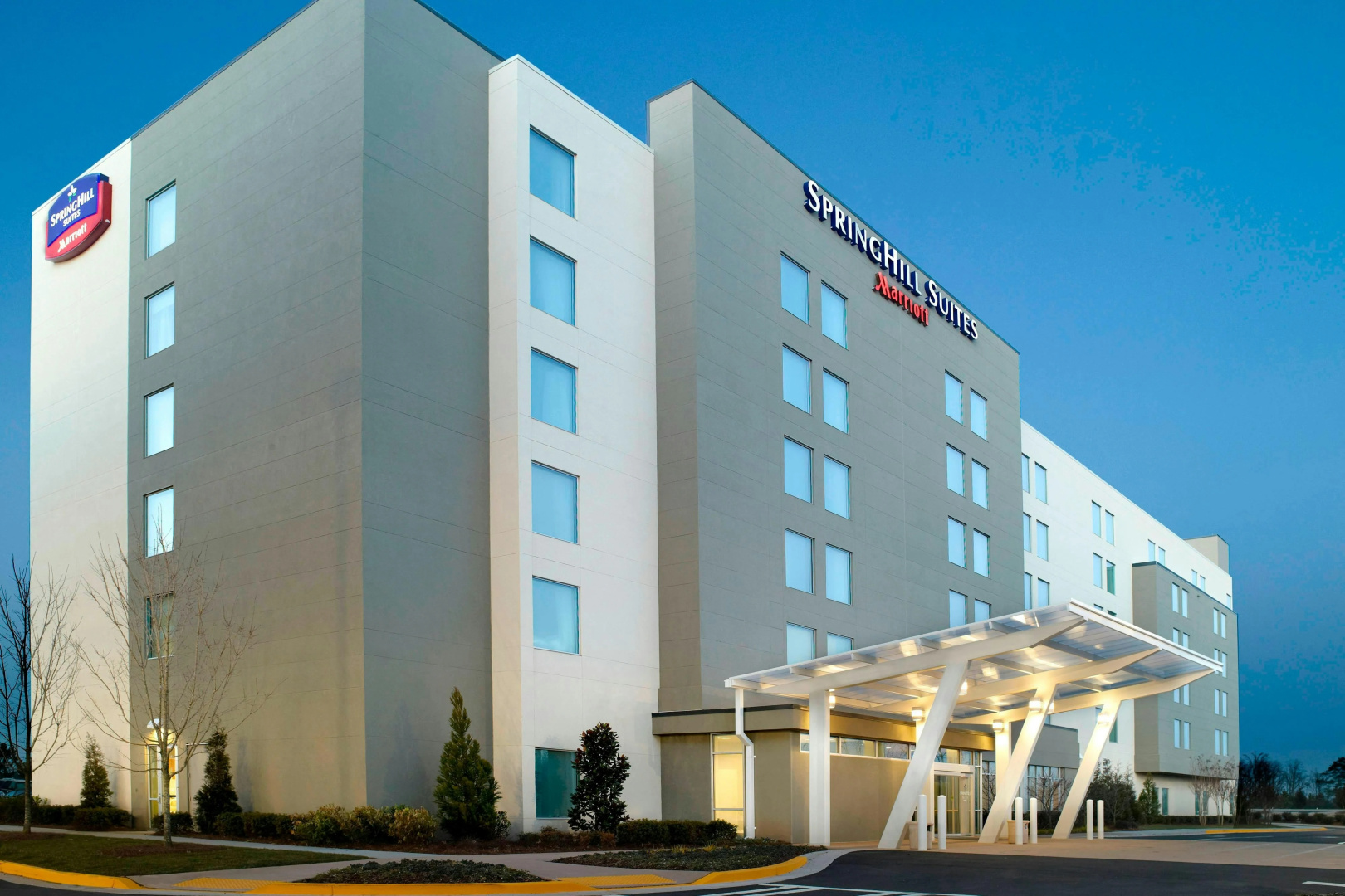 Photo - AC Hotel by Marriott Atlanta Airport Gateway