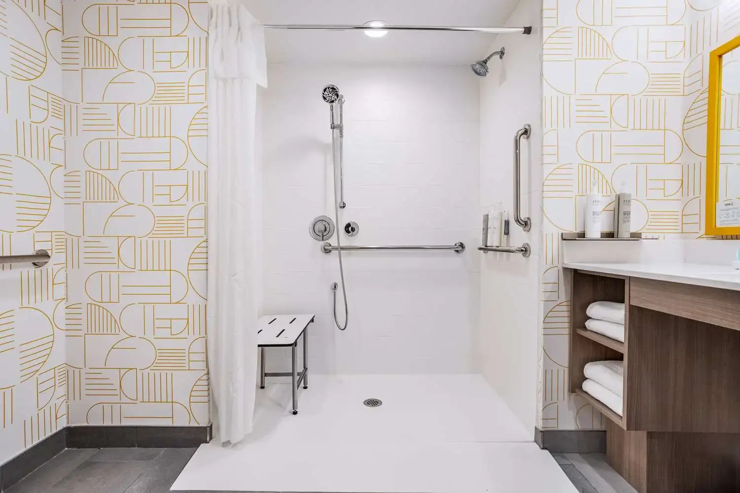 Foto - Home2 Suites by Hilton Indianapolis North at Intech Park