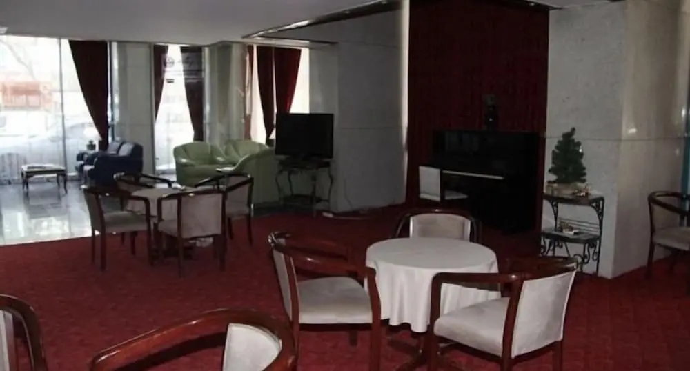 Photo - Shelter Inn Hotel & Spa