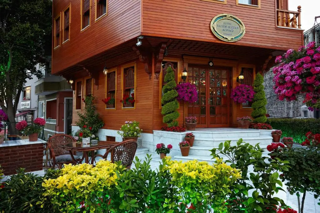 Photo - Valide Sultan Konagi