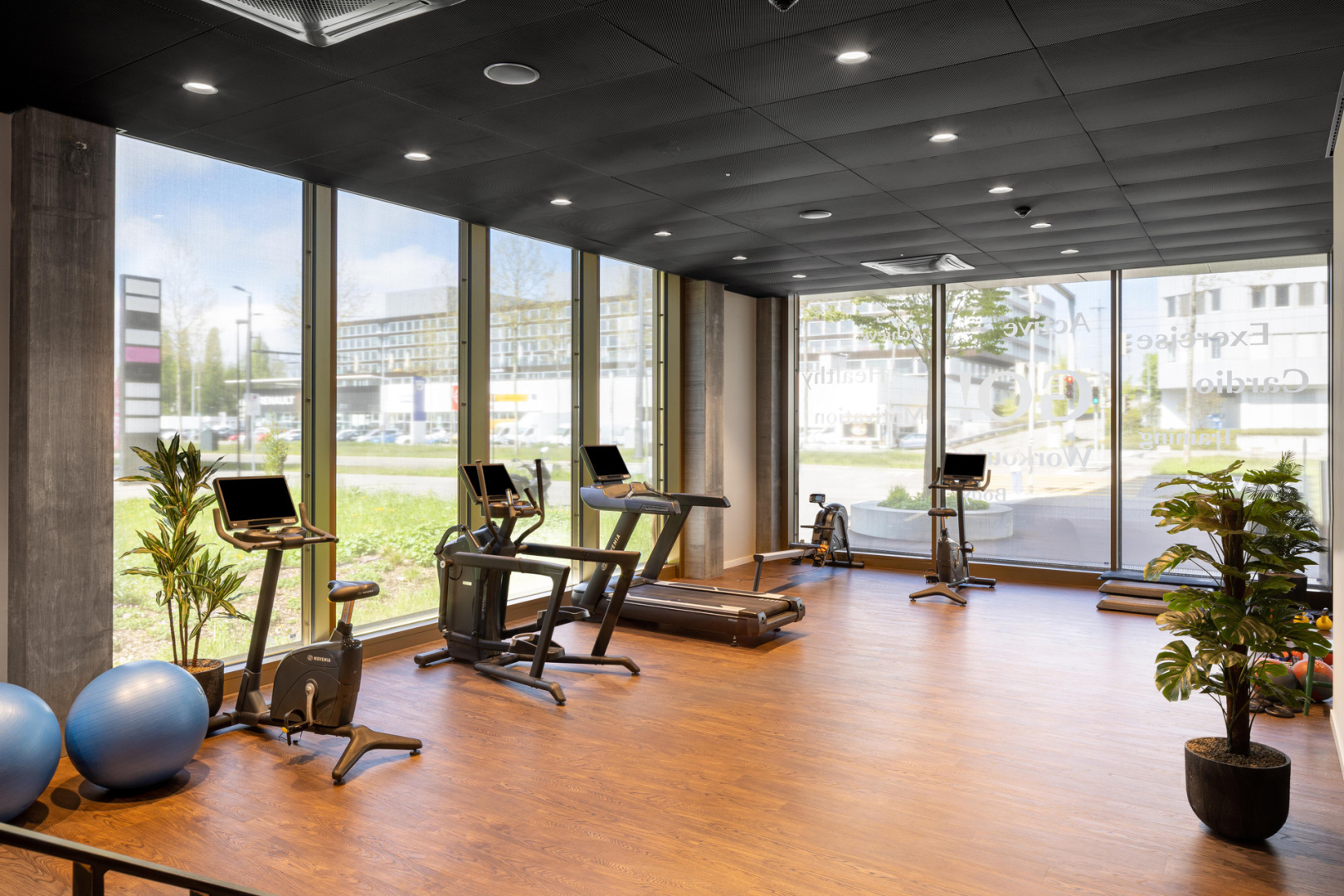 Photo - Radisson Hotel & Suites Zurich