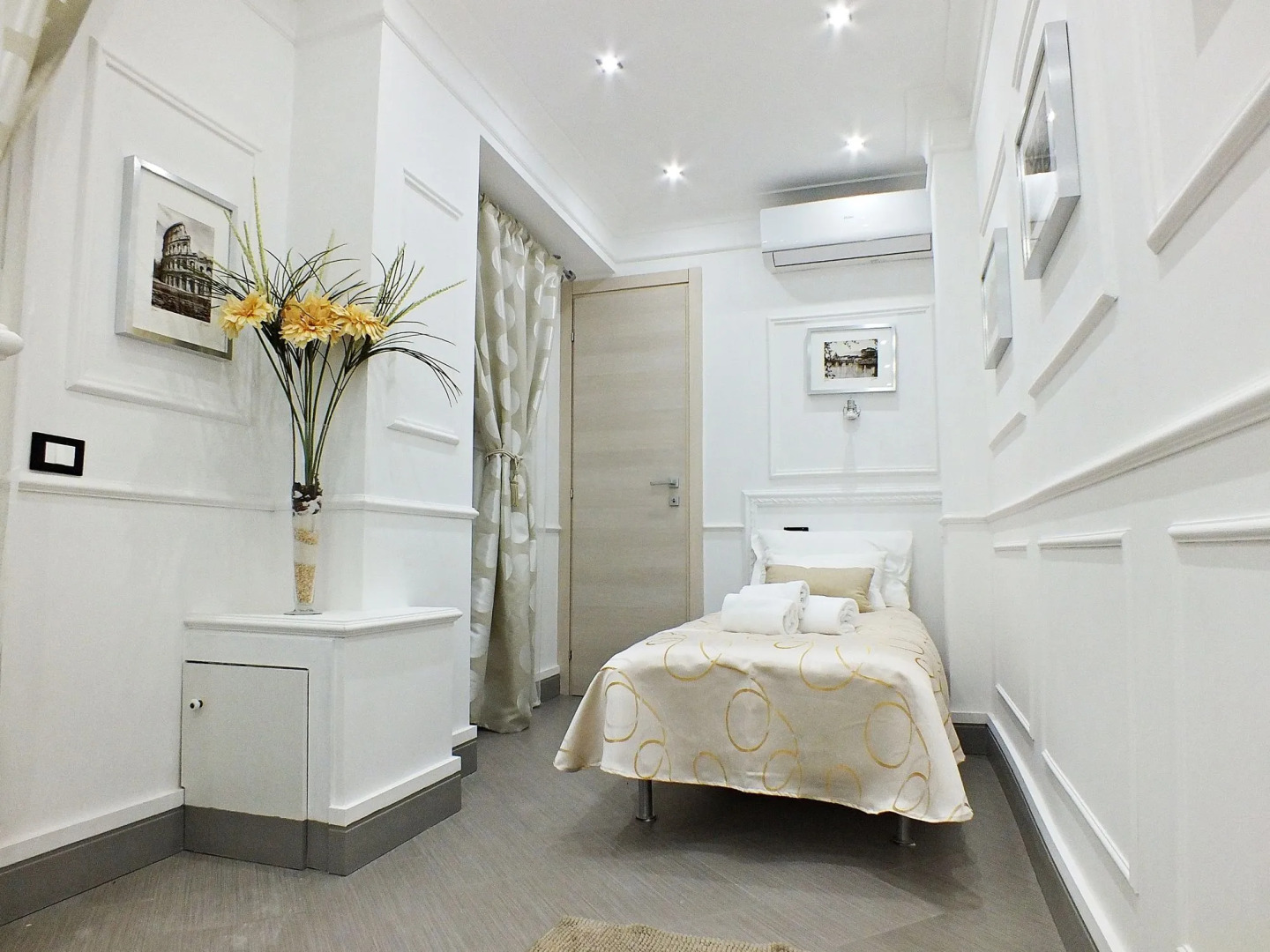 Photo - Le Petit Bijou