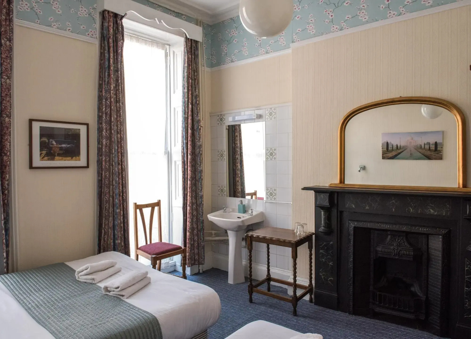 Foto - St Athans Hotel