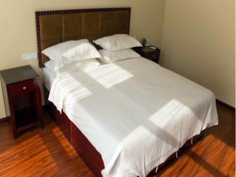 GreenTree Inn Hebei Tangshan Leting East Maoyuan Street Third Middle School Business Hotel