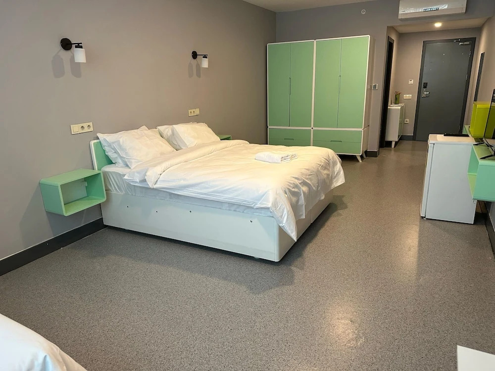 Photo - Aderans Hotel