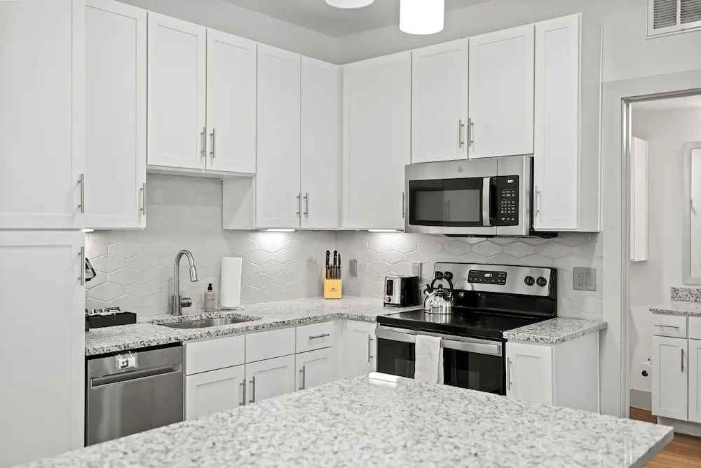 Photo - Placemakr Downtown Austin