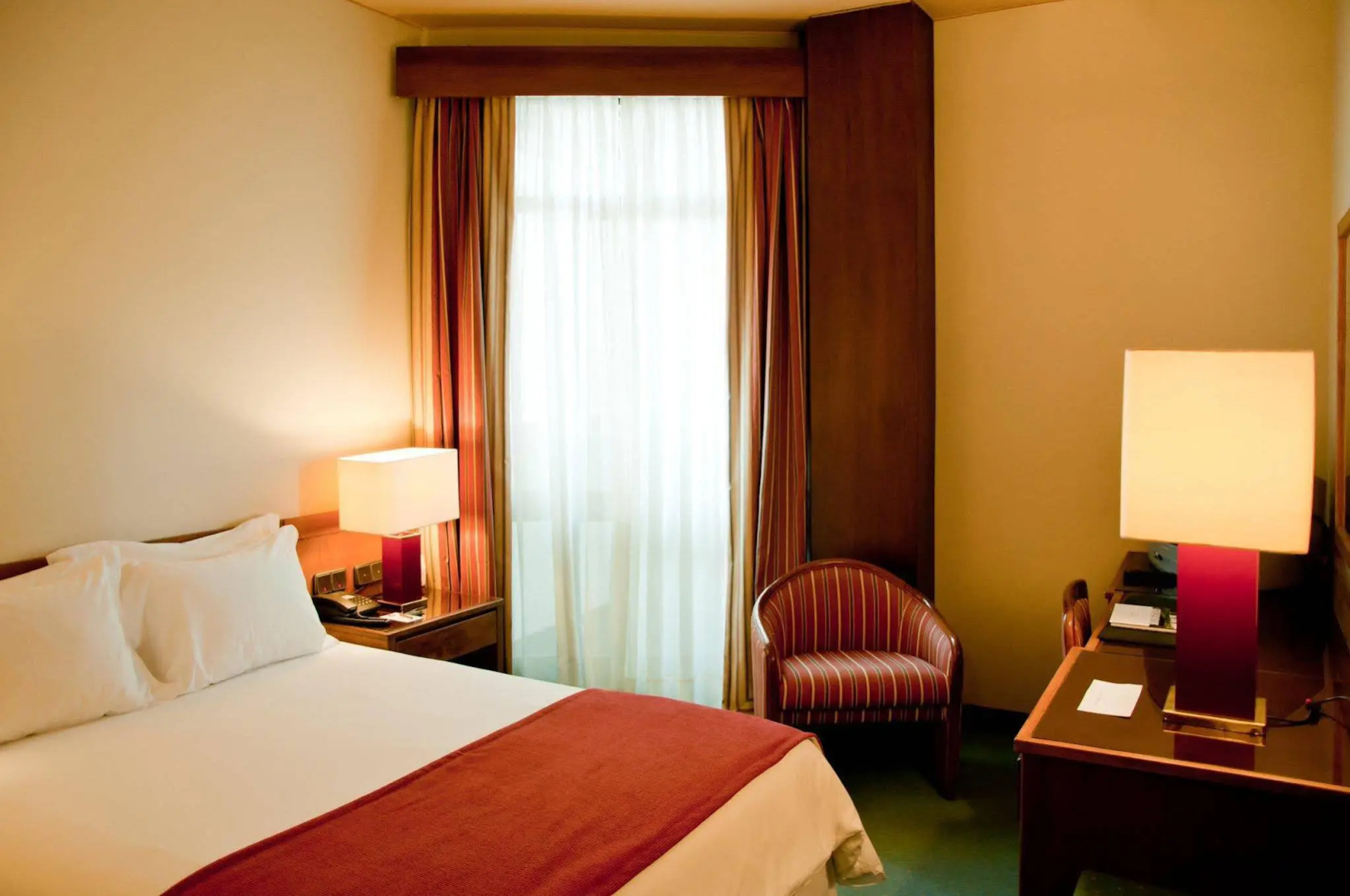 Foto - Hotel Dom Henrique Downtown