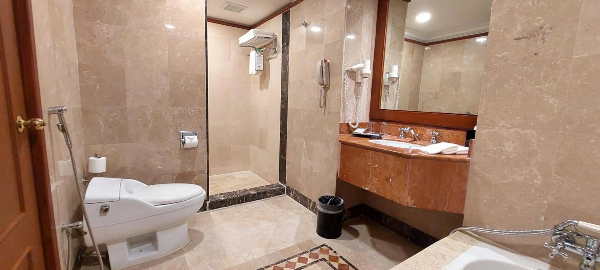Photo - Bangi Resort Hotel