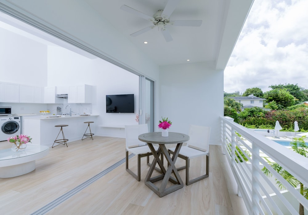 Mullins Grove Luxury Apartments