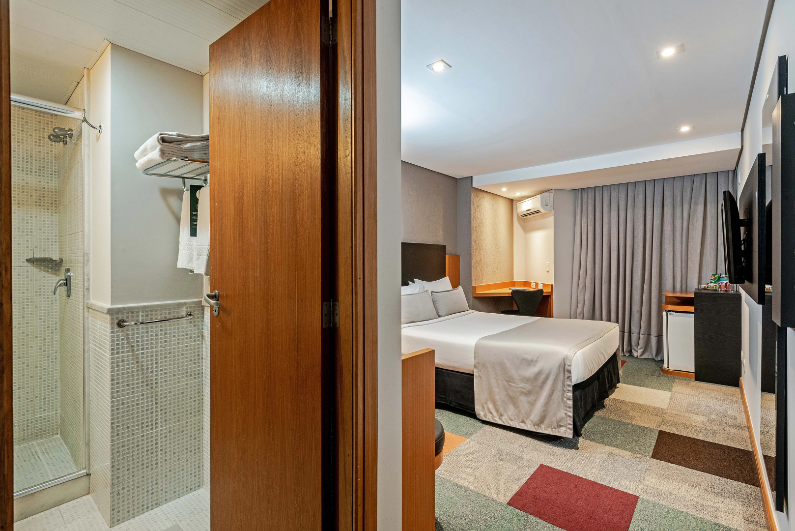 Foto - Slaviero Curitiba Batel