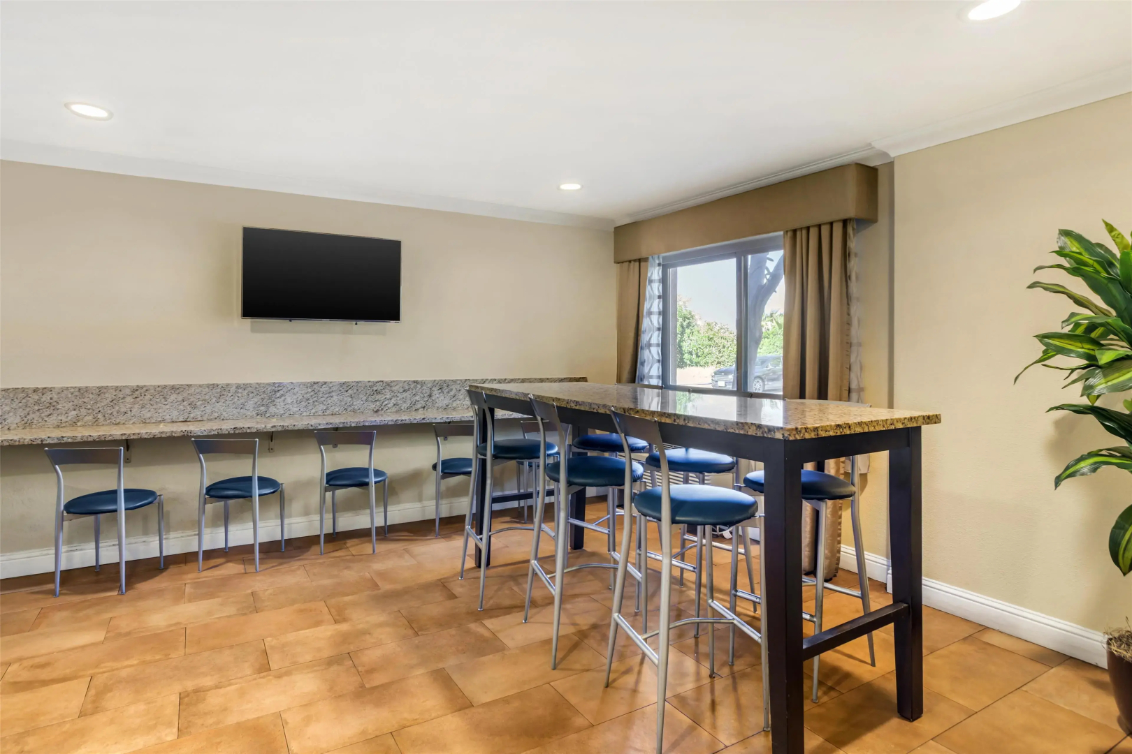 Foto - Best Western Plus Pleasanton Inn