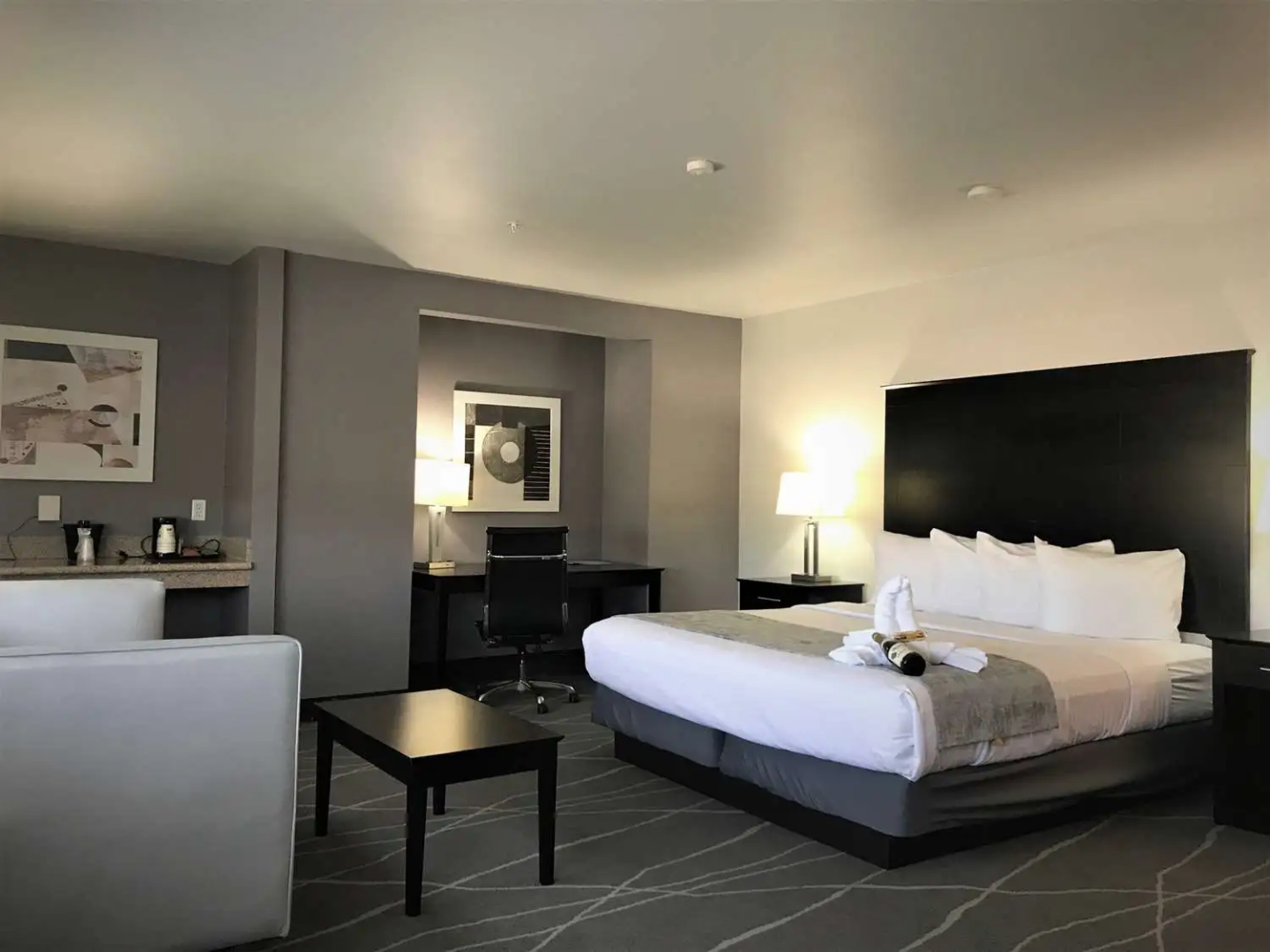 Photo - Comfort Inn West Valley - Salt Lake City South