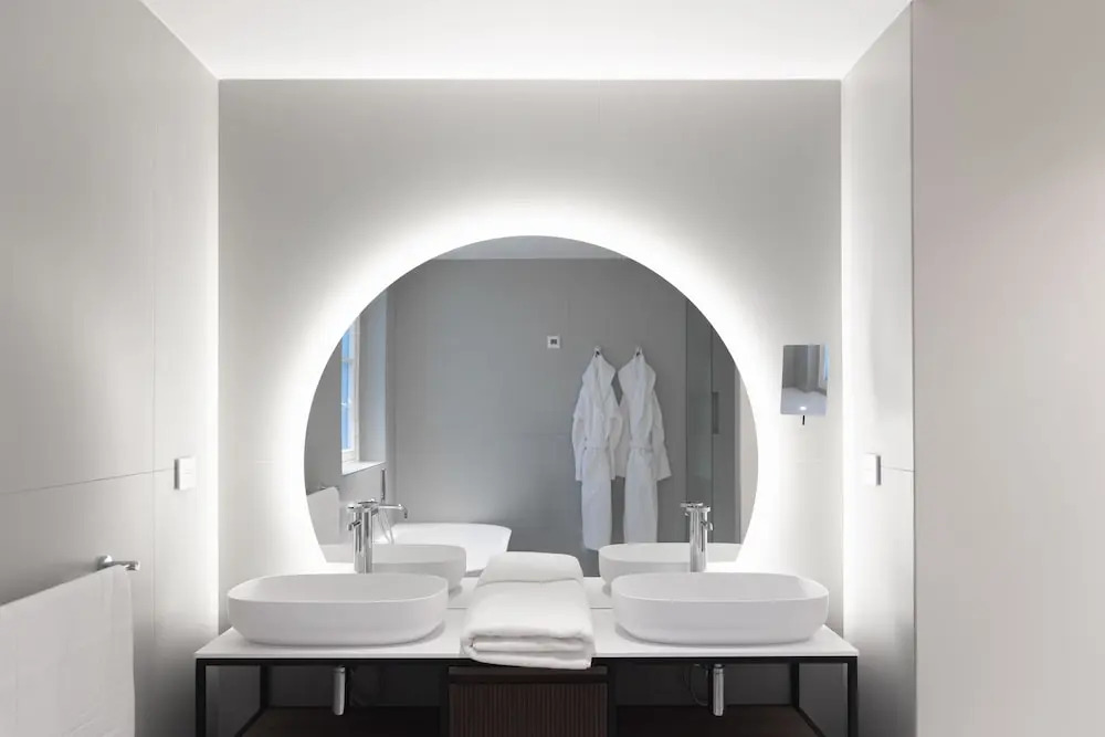 Photo - 1.75 Paris La Source