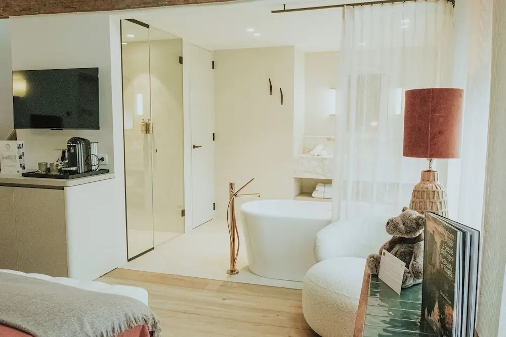 Photo - The Burgundy - Boutique B&B