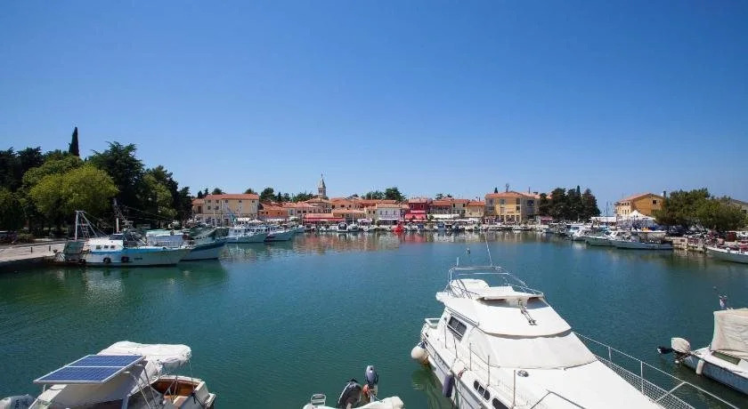 Photo - Al Porto Suites - NEW!