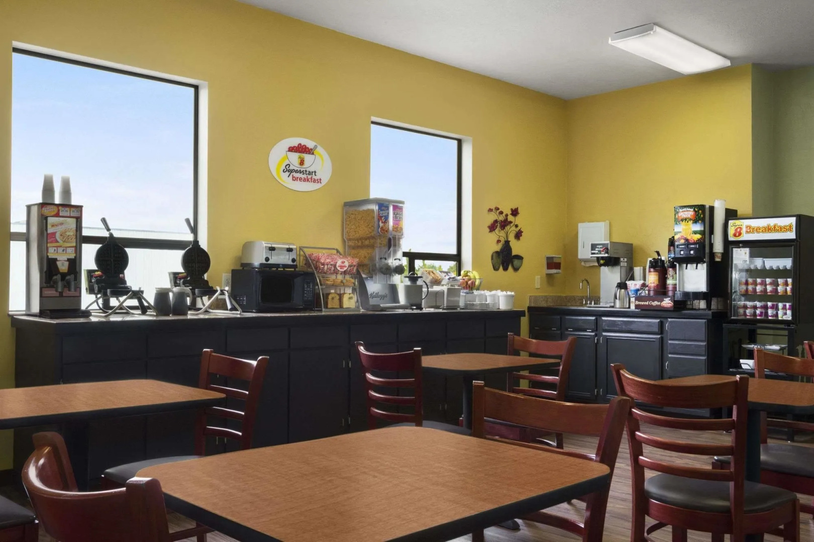 Photo - Super 8 by Wyndham Port Angeles at Olympic National Park