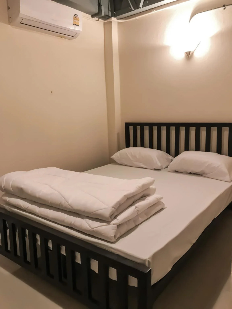 Photo - Khaosan Station