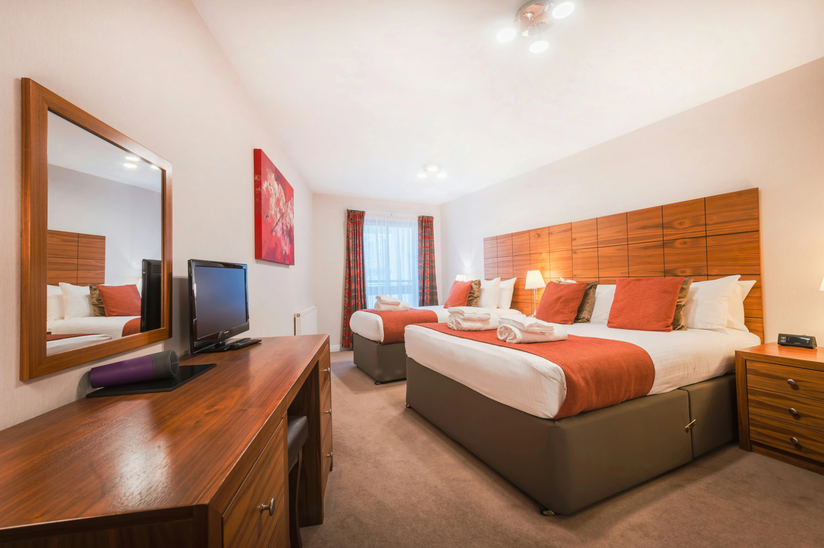 Foto - The Knight Residence Apartments by Mansley